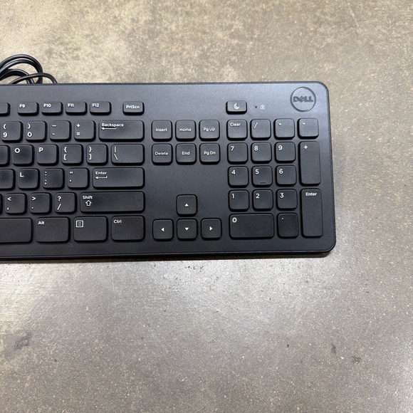 Dell KB113P USB Wired Keyboard Slim Full Size Quiet Keys Windows PC Laptop - Picture 3 of 8